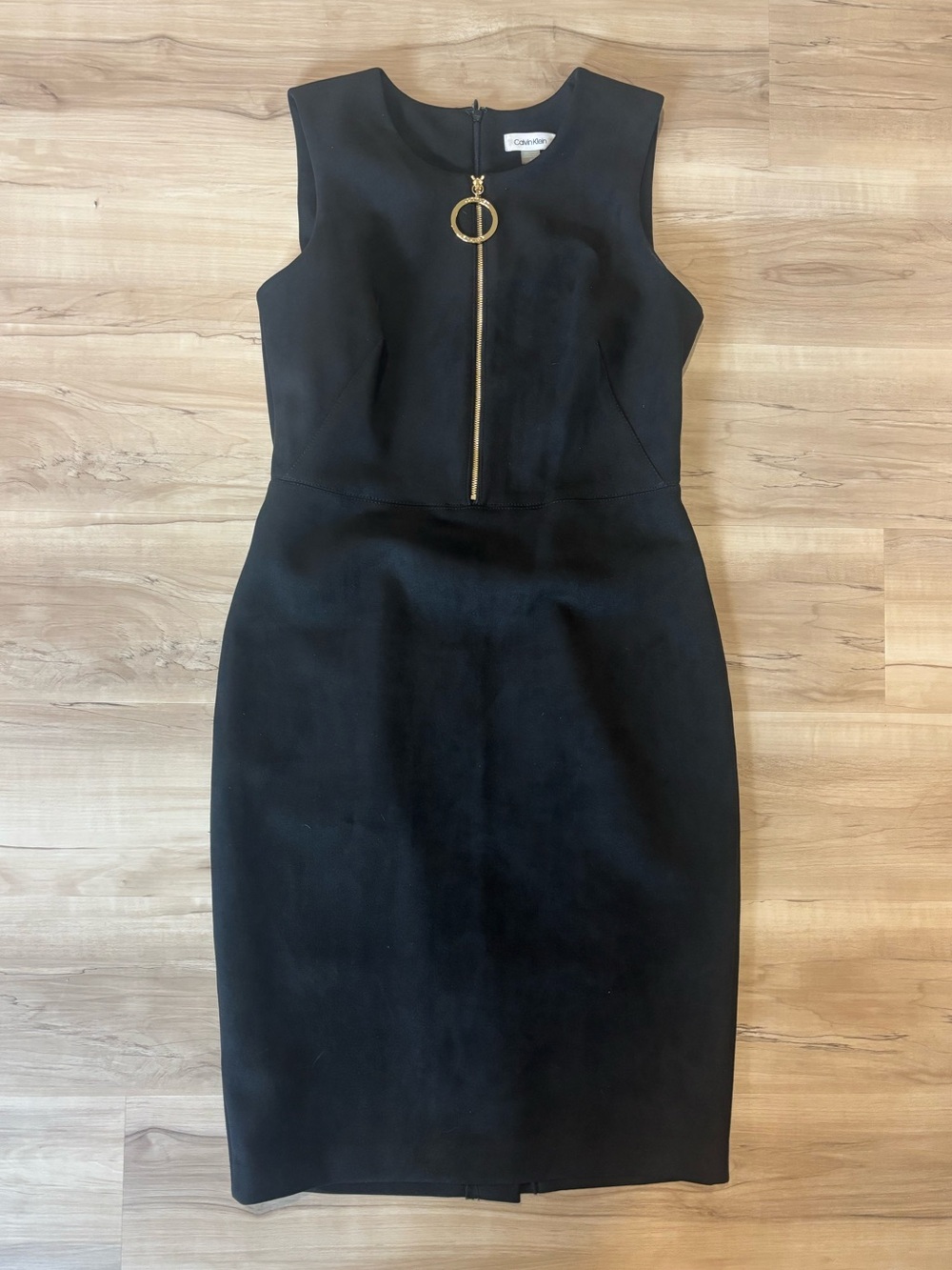 great condition - calvin klein black dress - size 10